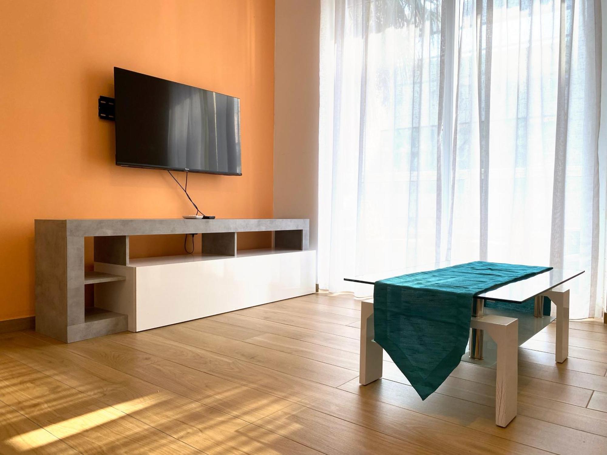 Miami Apartment *